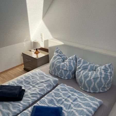 Familienfreundliches Ferienhaus Amara Mit Garten Und Terrasse - Friedrichshafen Am Bodensee エクステリア 写真
