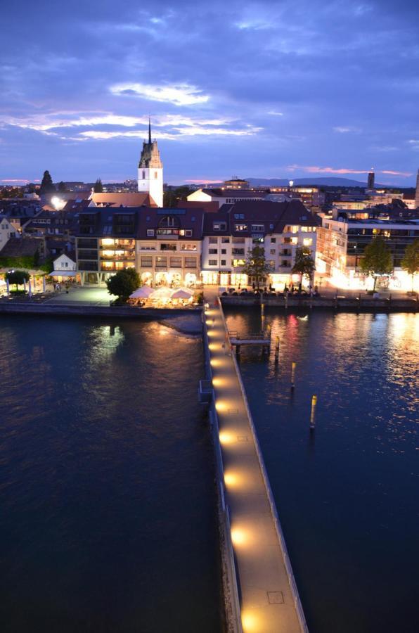 Familienfreundliches Ferienhaus Amara Mit Garten Und Terrasse - Friedrichshafen Am Bodensee エクステリア 写真