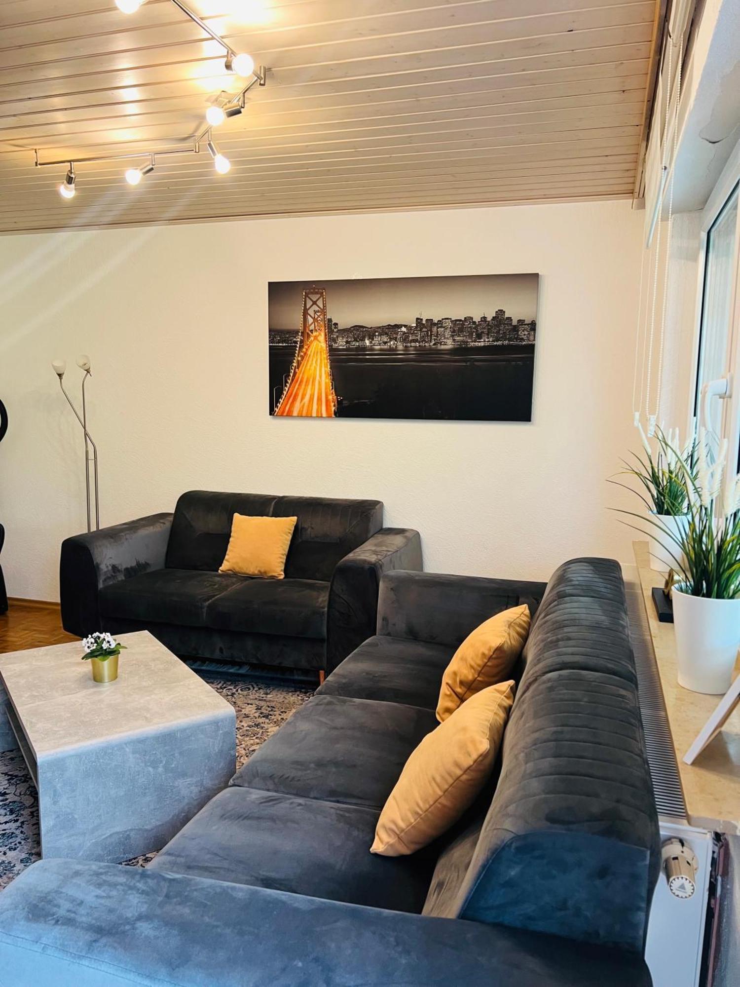Familienfreundliches Ferienhaus Amara Mit Garten Und Terrasse - Friedrichshafen Am Bodensee エクステリア 写真
